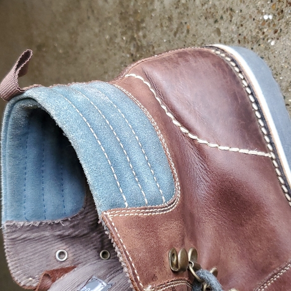 Bata lace up boots - Picture 11 of 16